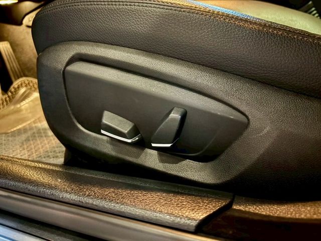 BMW寶馬 528I  第13張相片