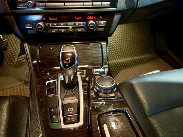 BMW寶馬 528I  第20張相片