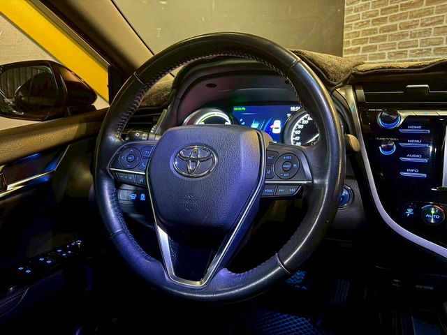 TOYOTA豐田 CAMRY HYBRID  第13張相片