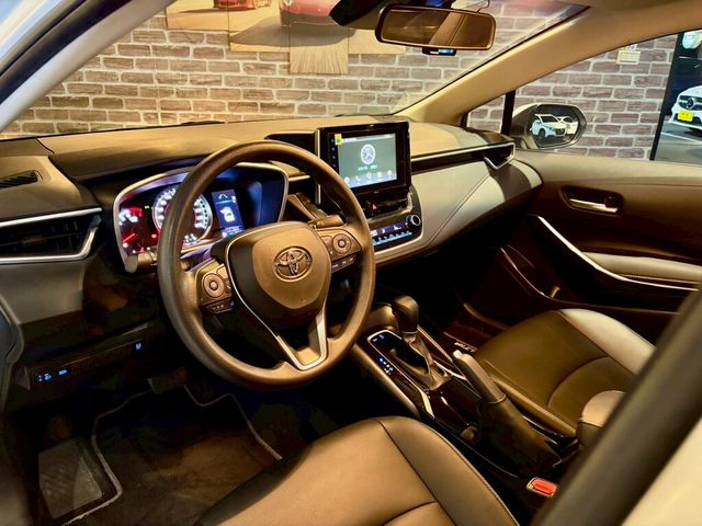 TOYOTA豐田 ALTIS  第8張相片