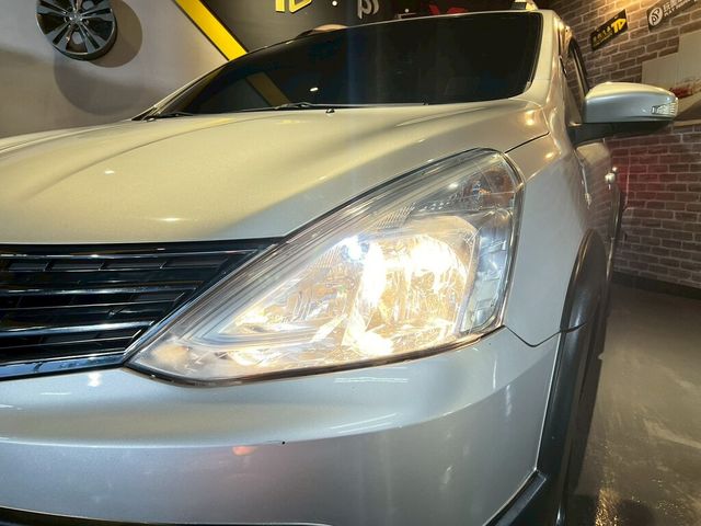 NISSAN日產 LIVINA  第5張相片