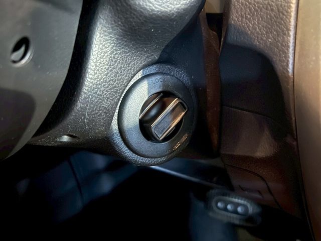 NISSAN日產 LIVINA  第14張相片
