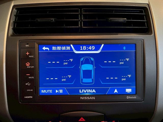 NISSAN日產 LIVINA  第16張相片