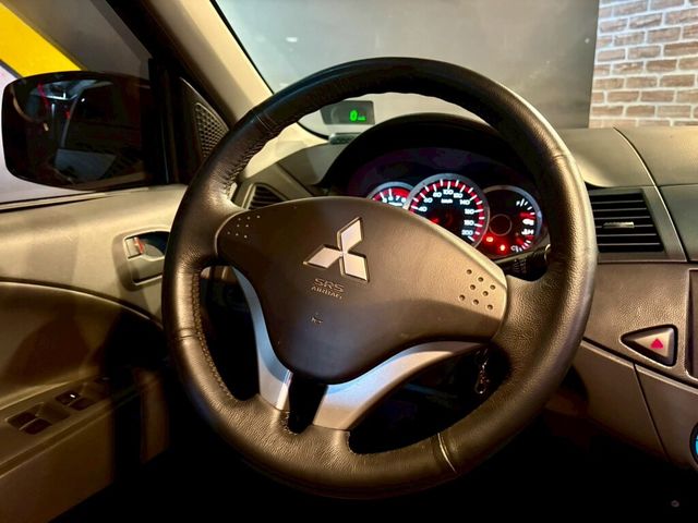 MITSUBISHI三菱 ZINGER  第10張相片