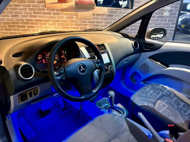 MITSUBISHI三菱 COLT PLUS  第7張相片