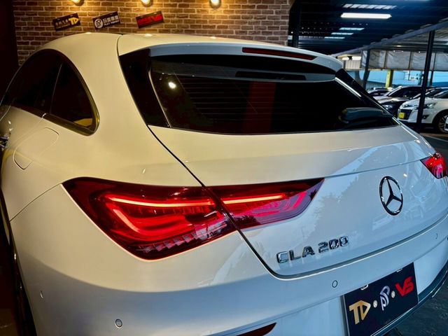M-BENZ賓士 CLA200 SHOOTING BRAKE  第6張相片