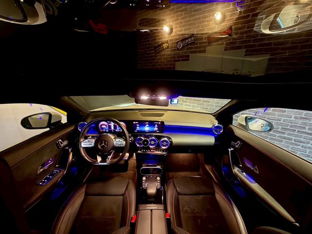 M-BENZ賓士 CLA200 SHOOTING BRAKE  第10張相片