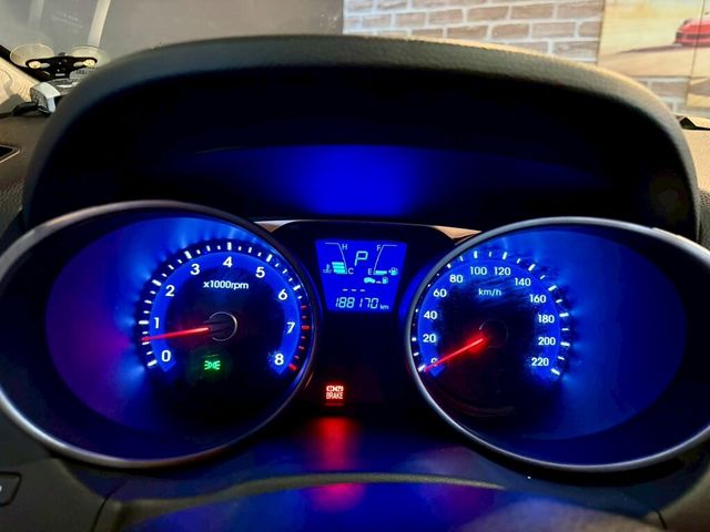 HYUNDAI現代 IX35  第13張相片