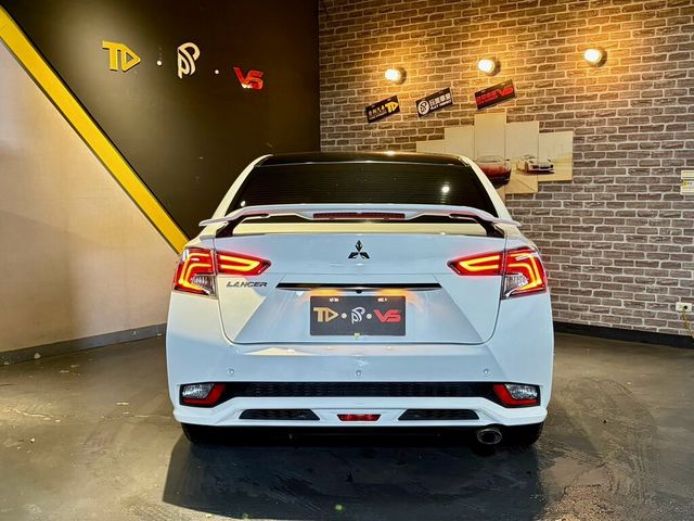 MITSUBISHI三菱 GRAND LANCER  第4張相片
