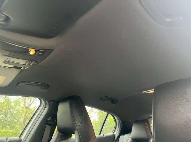 M-BENZ賓士 GLA180  第16張相片