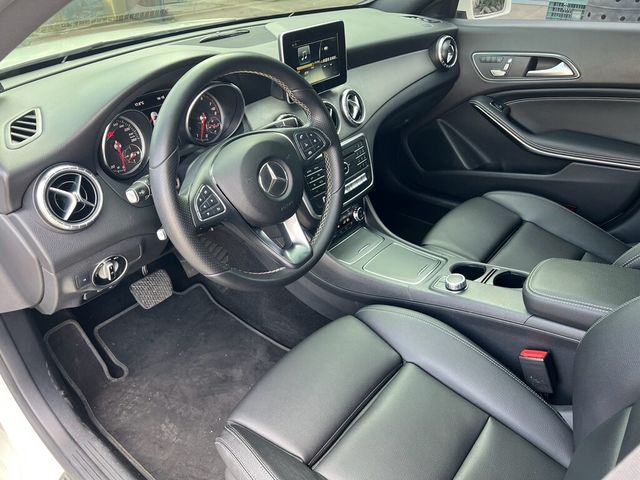 M-BENZ賓士 CLA200 SHOOTING BRAKE  第8張相片