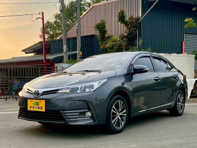 TOYOTA豐田 ALTIS  第1張相片