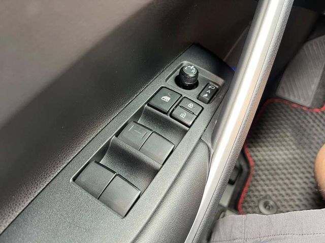 TOYOTA豐田 COROLLA CROSS  第14張相片