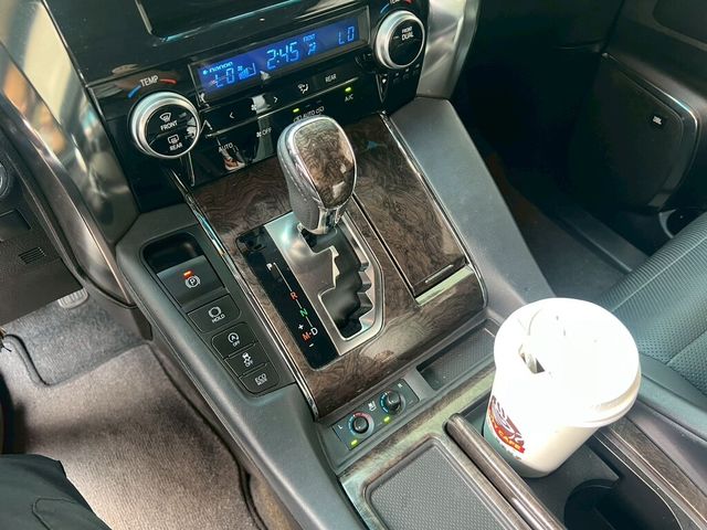TOYOTA豐田 ALPHARD  第13張相片