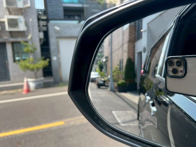 TOYOTA豐田 ALPHARD  第15張相片