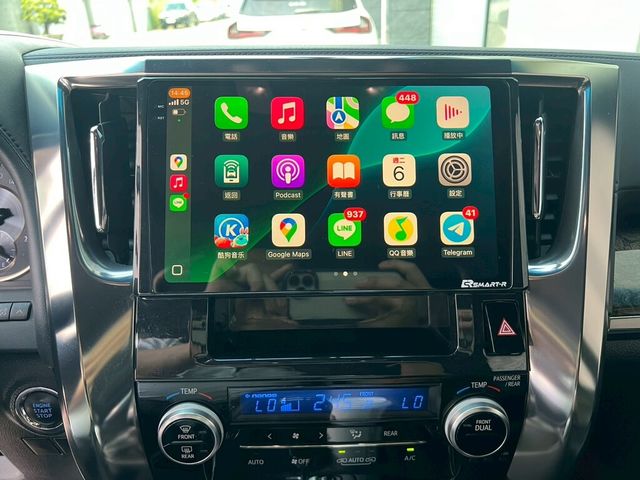 TOYOTA豐田 ALPHARD  第17張相片