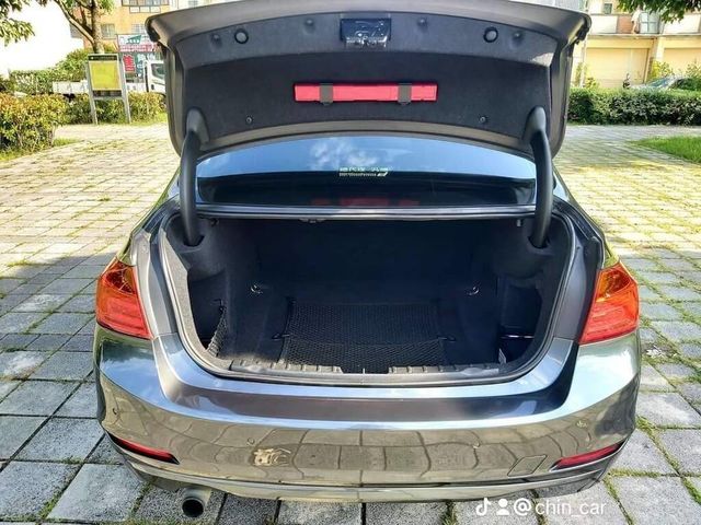 BMW寶馬 316I  第16張相片