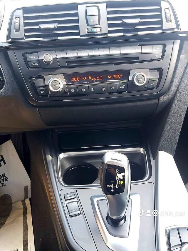 BMW寶馬 316I  第19張相片