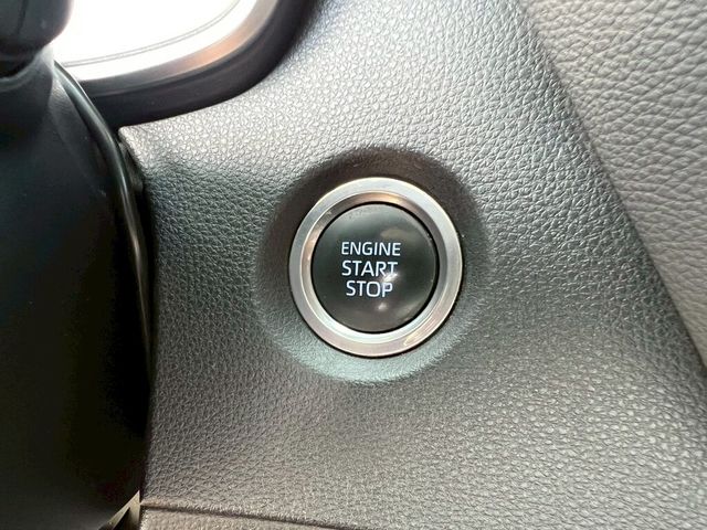 TOYOTA豐田 ALTIS  第10張相片