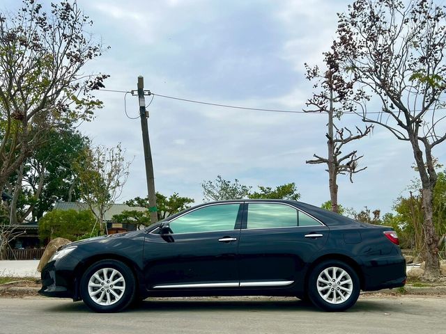 TOYOTA豐田 CAMRY  第3張相片