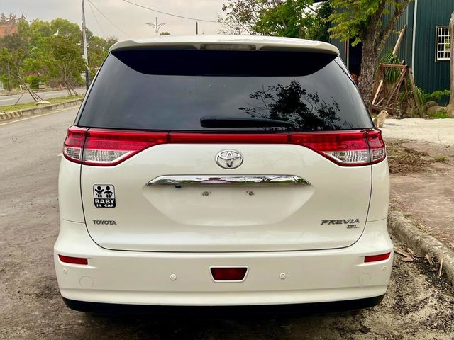 TOYOTA豐田 PREVIA  第4張相片