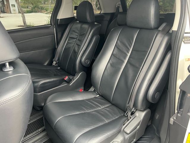 TOYOTA豐田 PREVIA  第11張相片