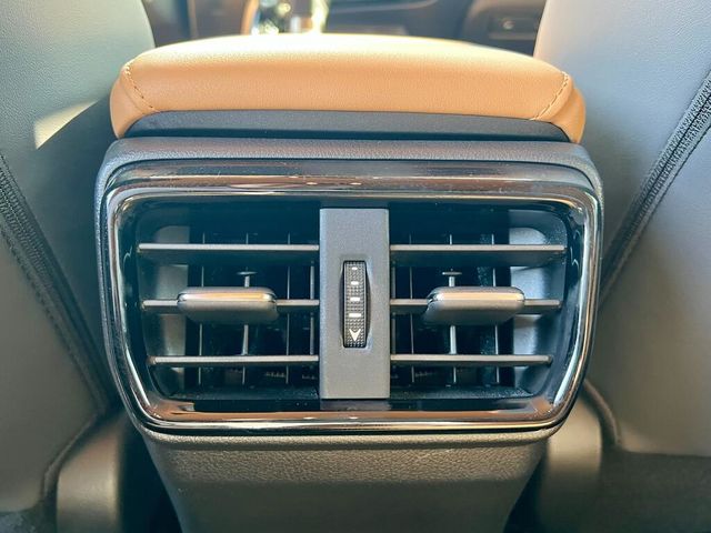 LEXUS凌志 NX200  第13張相片