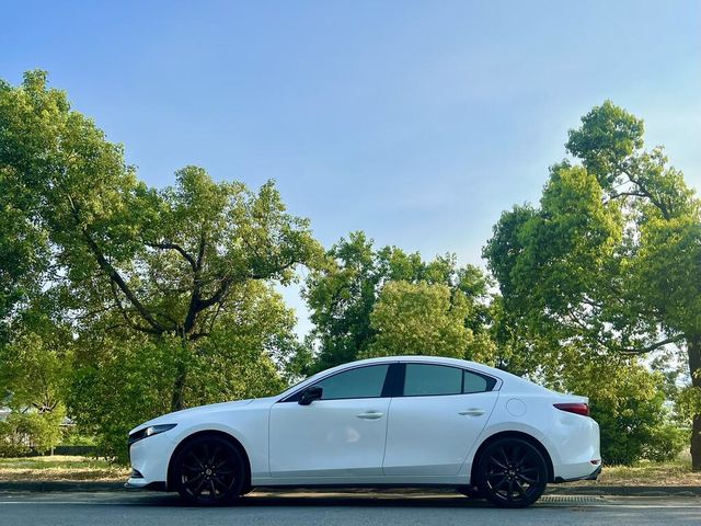 MAZDA馬自達 MAZDA 3  第4張相片