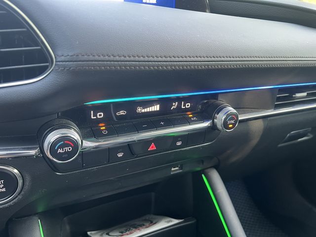 MAZDA馬自達 MAZDA 3  第19張相片