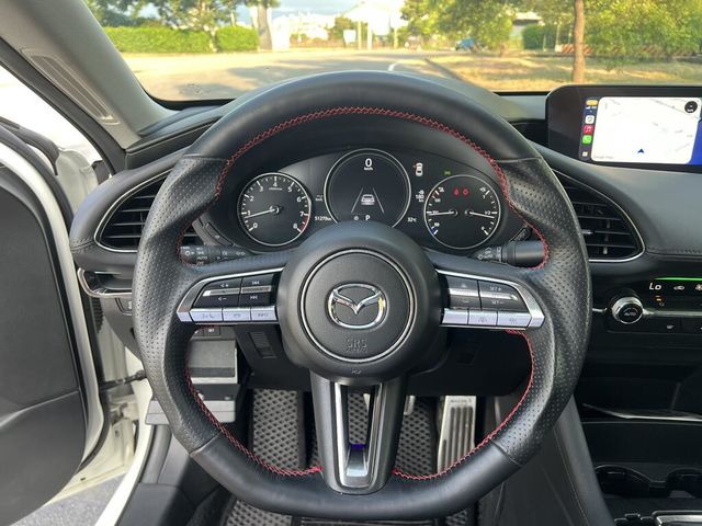 MAZDA馬自達 MAZDA 3  第20張相片