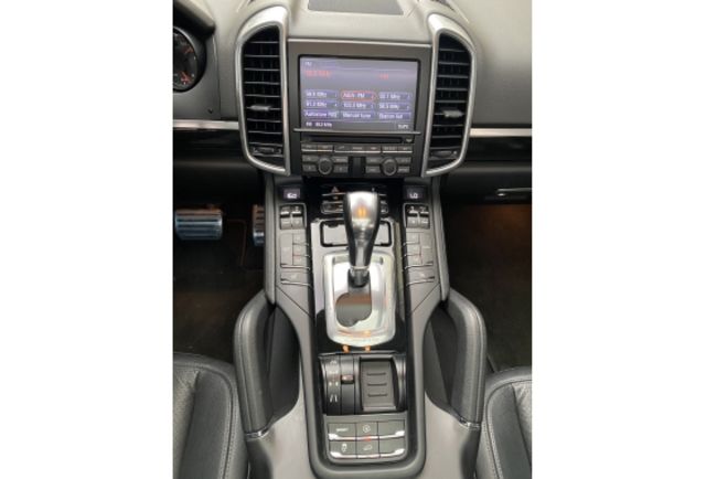 Porsche Cayenne  第8張相片