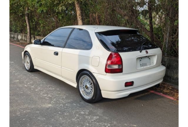 Honda CIVIC CV3  第2張相片