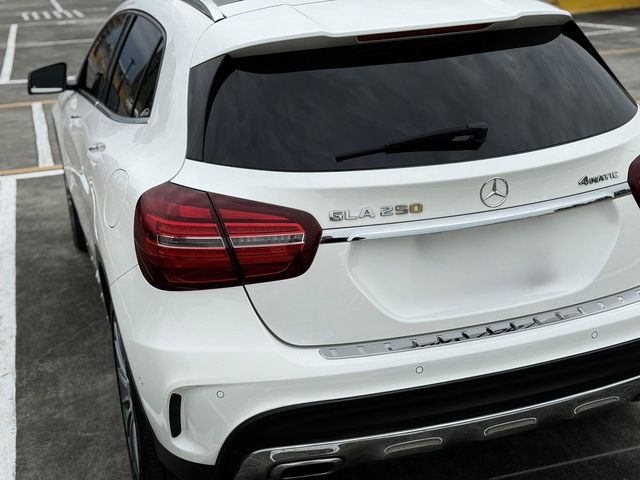 M-BENZ賓士 GLA250  第10張相片