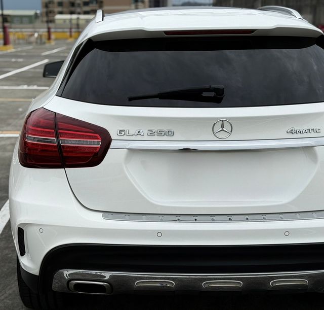 M-BENZ賓士 GLA250  第13張相片