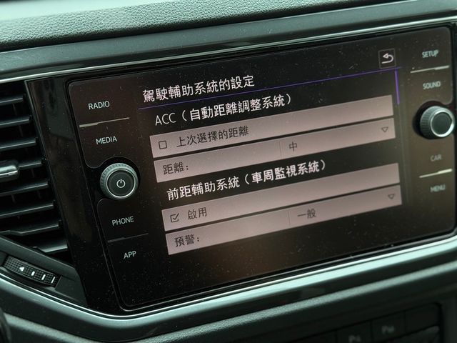 VOLKSWAGEN福斯 T-ROC  第7張相片