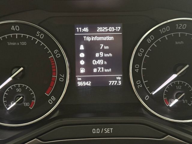 SKODA司科達 SUPERB COMBI  第2張相片