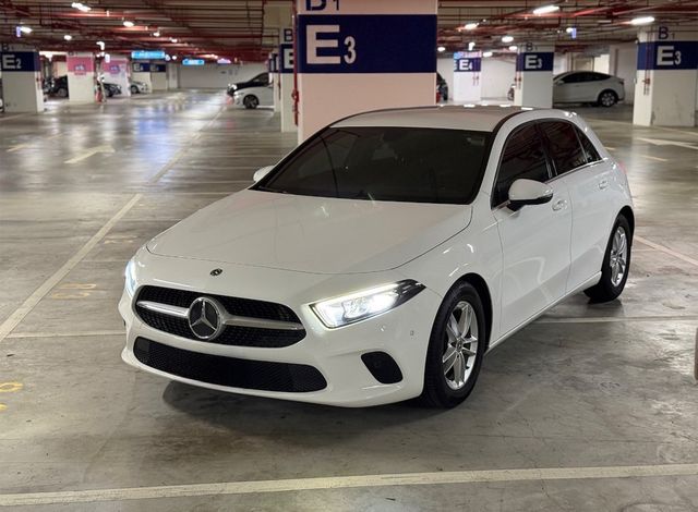 M-BENZ賓士 A180  第1張相片
