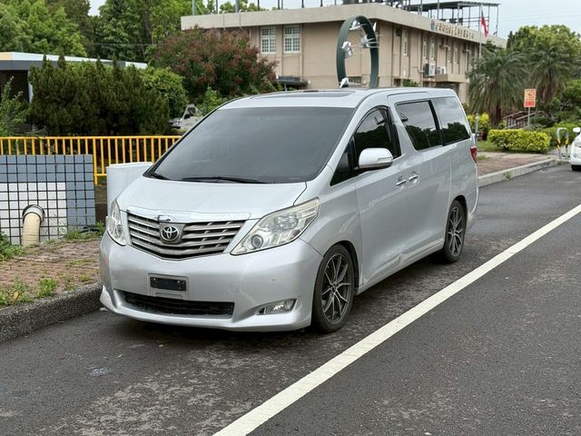TOYOTA豐田 ALPHARD  第1張相片