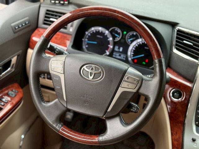 TOYOTA豐田 ALPHARD  第10張相片