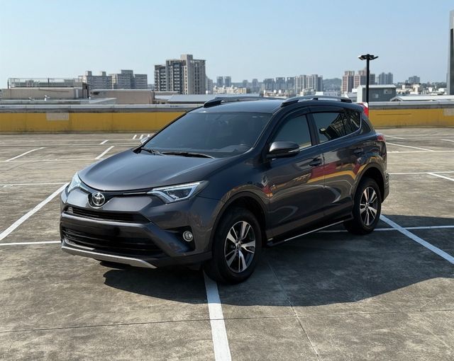 TOYOTA豐田 RAV4  第1張相片