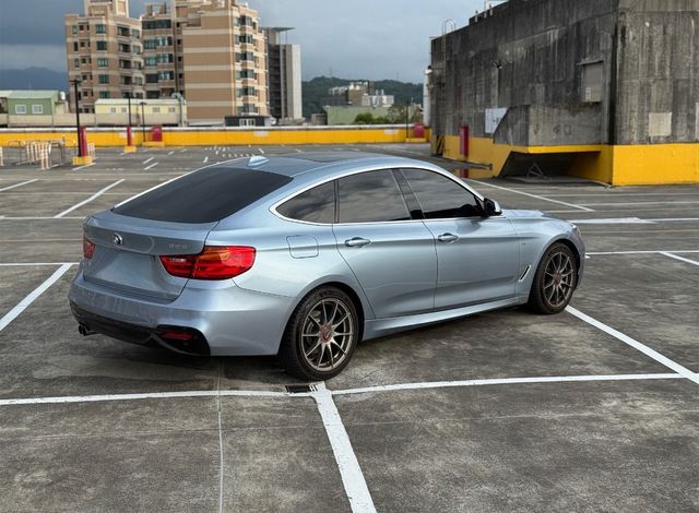 BMW寶馬 328I GT  第3張相片