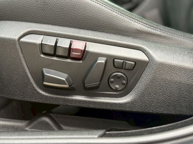BMW寶馬 328I GT  第5張相片