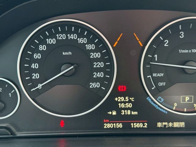 BMW寶馬 328I GT  第11張相片
