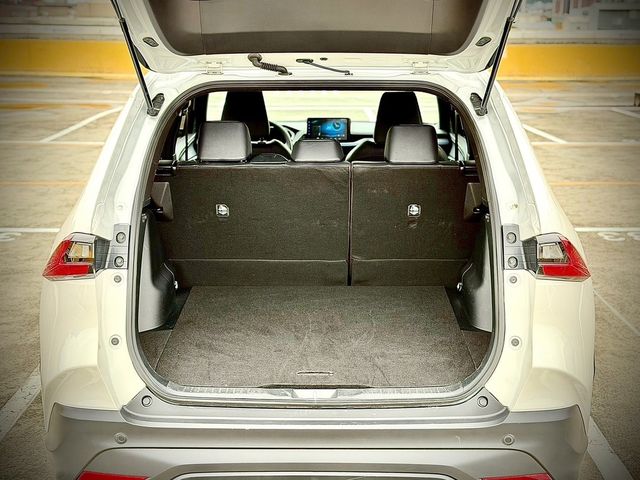 TOYOTA豐田 YARIS CROSS  第12張相片