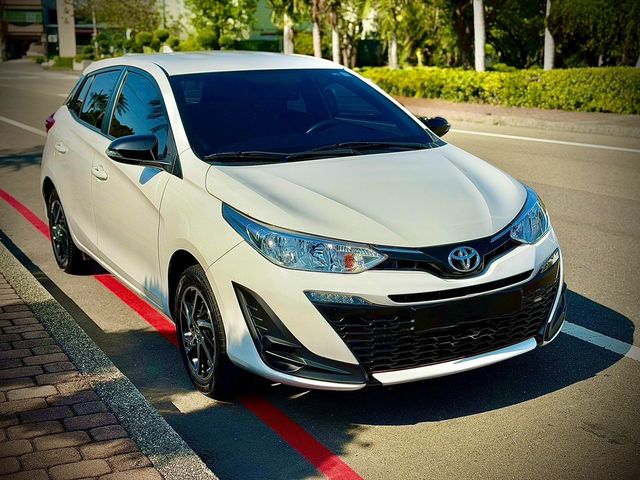 TOYOTA豐田 YARIS  第2張相片