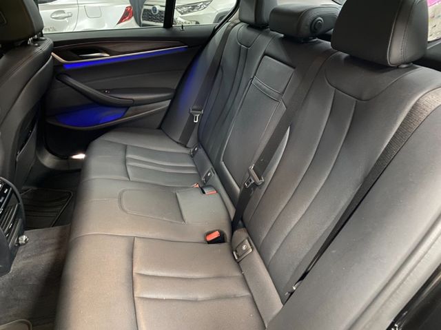 BMW寶馬 520D  第8張相片
