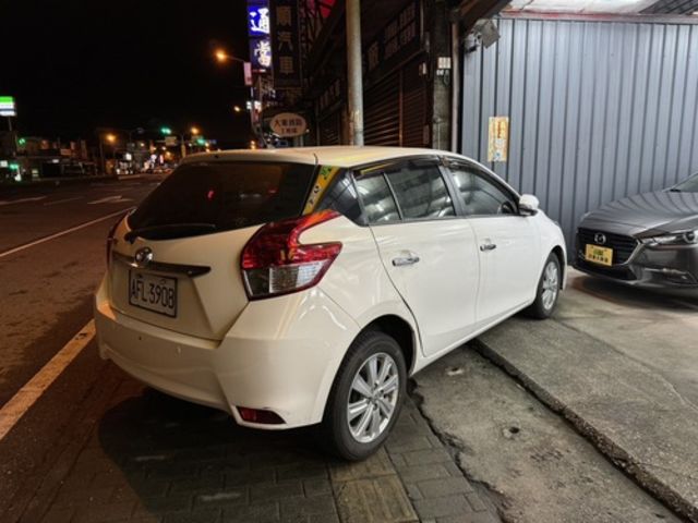 TOYOTA豐田 YARIS  第2張相片