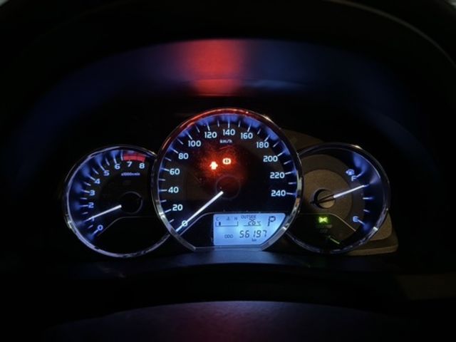 TOYOTA豐田 ALTIS  第5張相片
