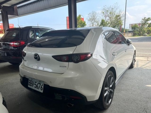 MAZDA馬自達 MAZDA 3  第6張相片