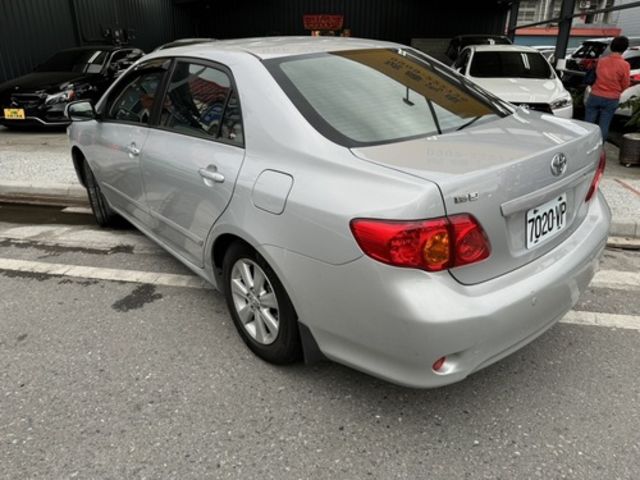 TOYOTA豐田 ALTIS  第3張相片